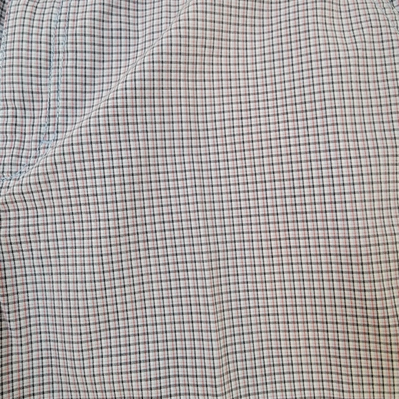 Mens size 36 Izod Blue Red Grey White Plaid Chino Short - Picture 2 of 5